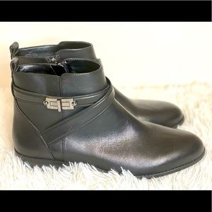 Alex Marie Black Leather Ankle Boots size 9